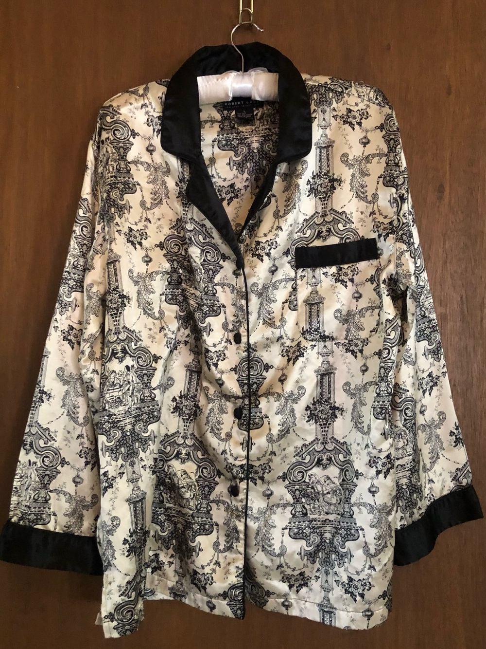 Vintage Robert Louis 75% Silk Blend Satin Pajama Top SZ L Baroque Toile Prnt Y2K
